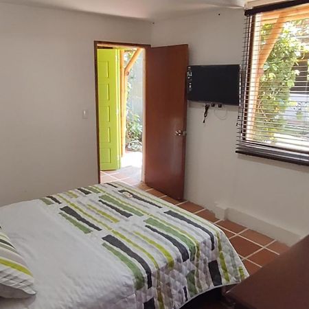 Casa Frasser Honda  Luaran gambar